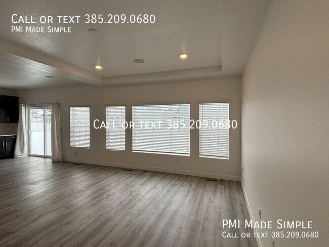 Building Photo - 4140 W Holbrook Way