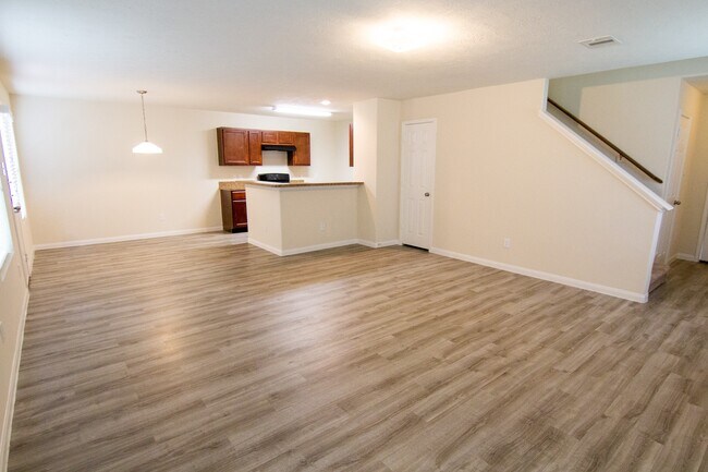 Building Photo - 15315 Lucky Star Dr