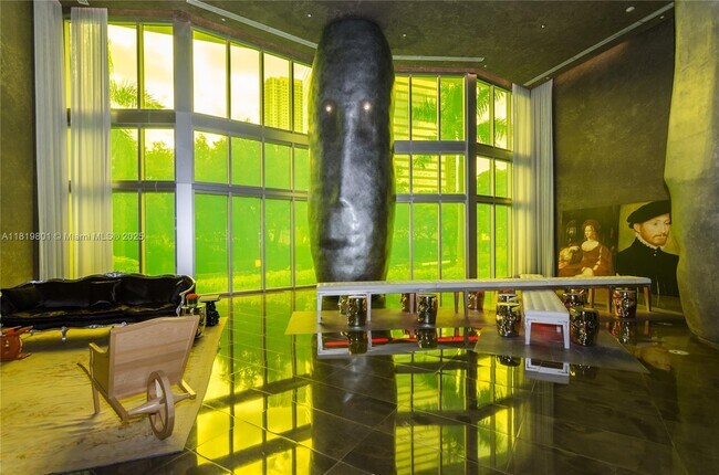 Building Photo - 475 Brickell Ave