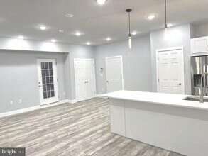 Building Photo - 1237 Lancaster Ave