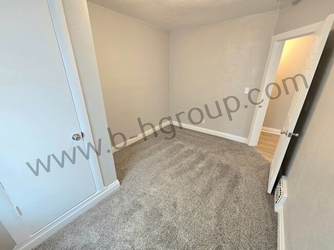 Building Photo - 3502 67th St