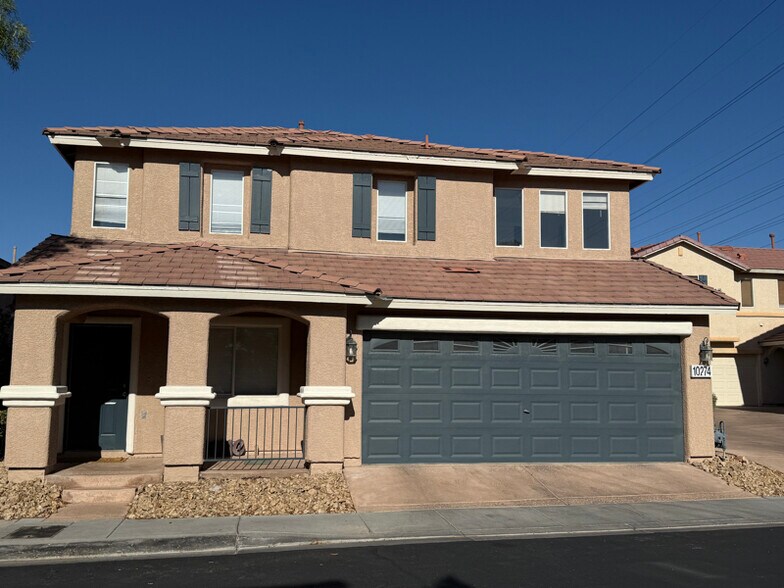 Primary Photo - 10274 Missouri Meadows St