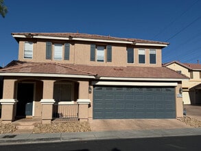 Building Photo - 10274 Missouri Meadows St