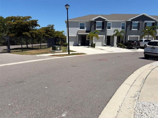 Building Photo - 8860 Milestone Dr