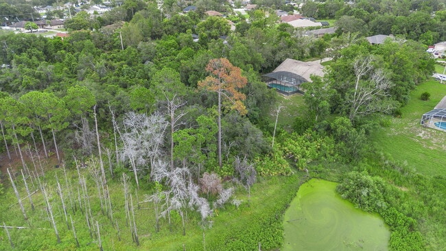 Building Photo - 2120 Lakebreeze Way