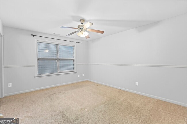 Building Photo - 1209 Heartwood Ave