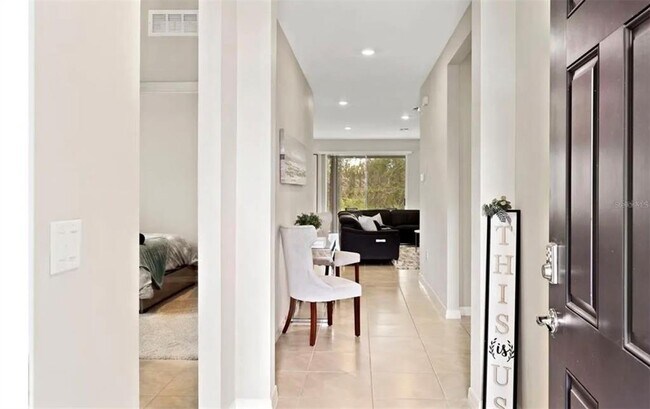 Building Photo - 13337 Waterleaf Garden Cir