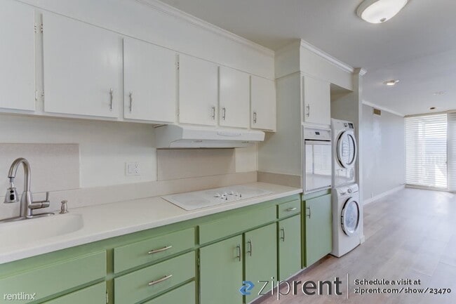 Building Photo - 2 br, 1 bath Condo - 6 Janet Way, Tiburon,...