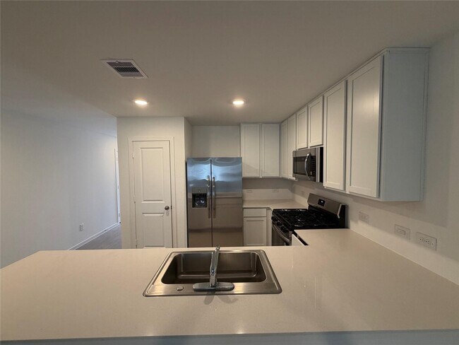 Building Photo - 29027 Great Flatland Trl