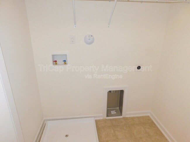 Building Photo - 5041 Eagle Stone Lane