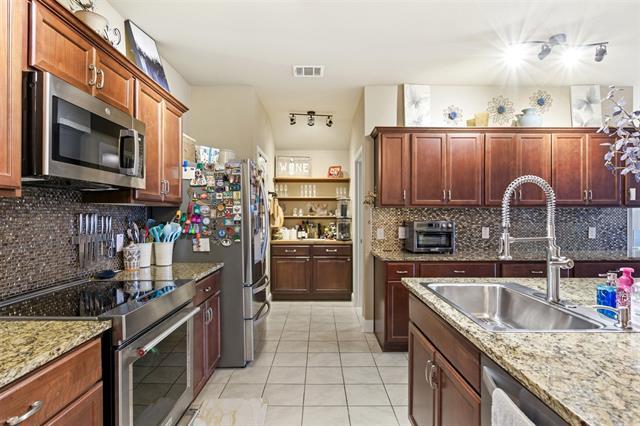 Building Photo - 1036 Decker Dr