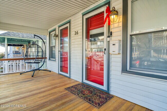 Building Photo - 26 Heck Ave