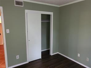 Building Photo - 1420 Eastview St