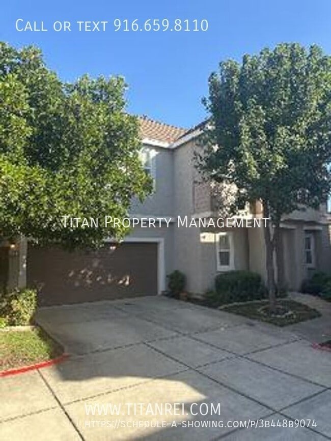 Building Photo - 421 Phoenix Cir