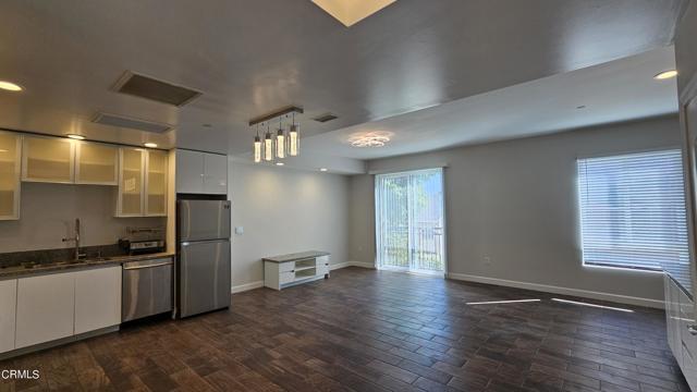 Building Photo - 28 N 3rd St