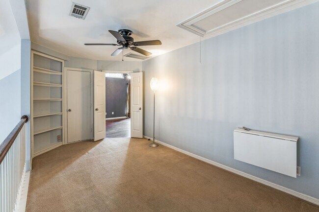 Building Photo - 1402 Indian Trl
