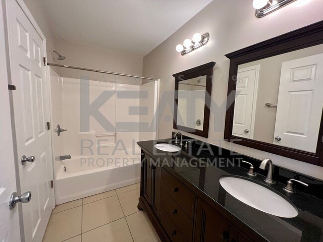 Building Photo - COMING SOON! 3 Bedroom Home in Fox Run!