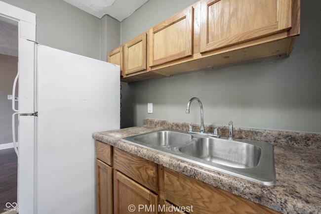 Building Photo - 1344 Burdsal Pkwy