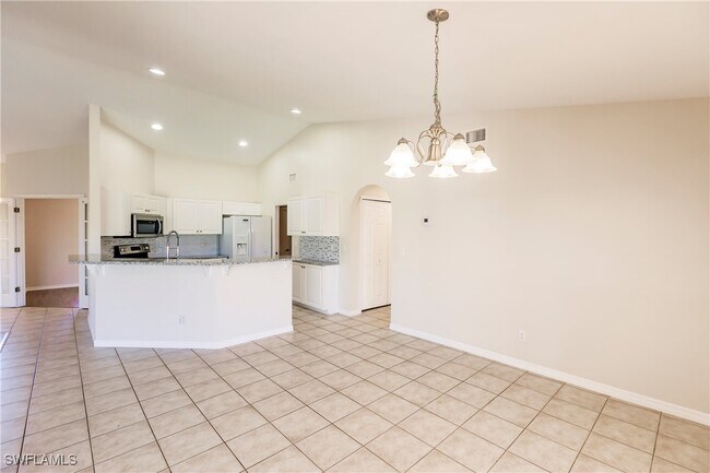 Building Photo - 1156 SW 44th Terrace