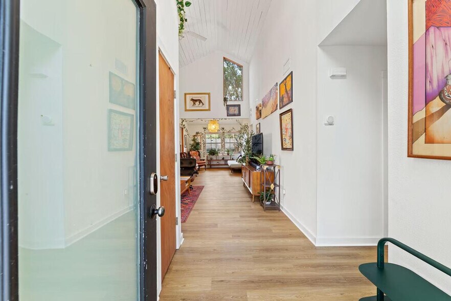 Building Photo - 4901 Howden Cir