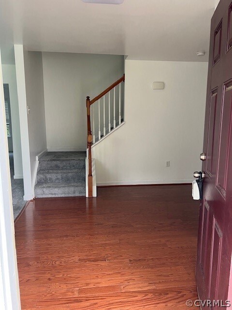 Building Photo - 3005 Falcon Creek Dr