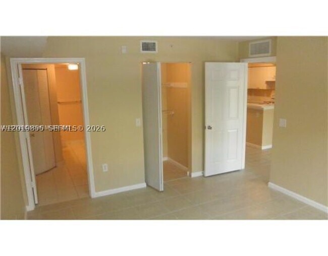 Building Photo - 15430 SW 284th St