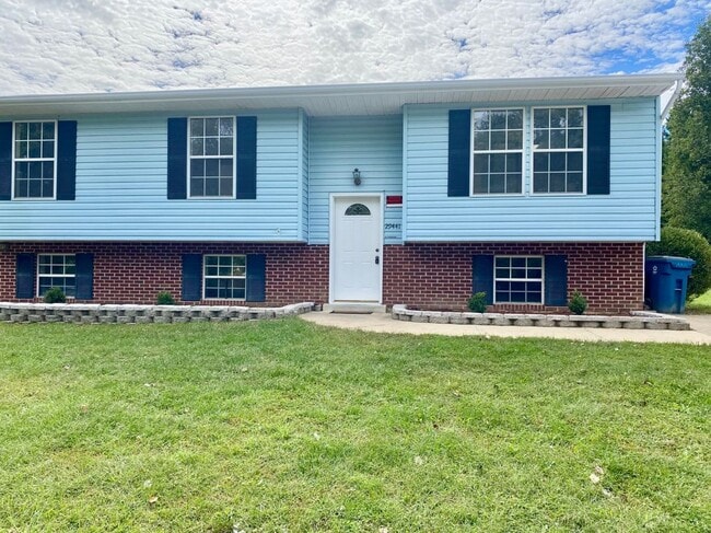 Primary Photo - 29411 Petunia Dr