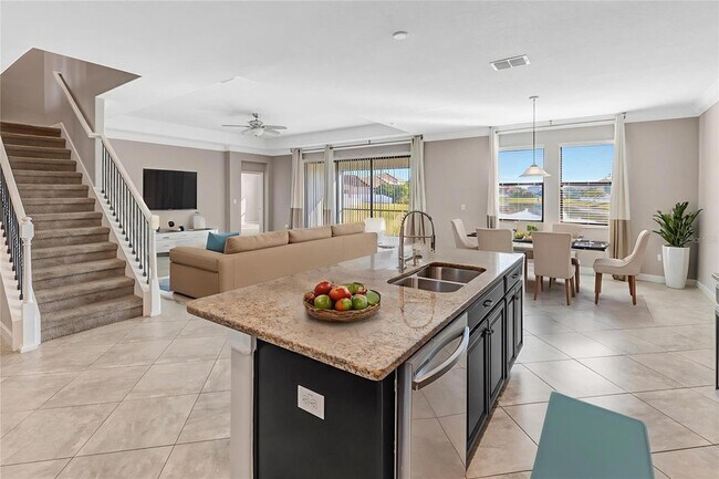 Building Photo - 11954 Cinnamon Fern Dr