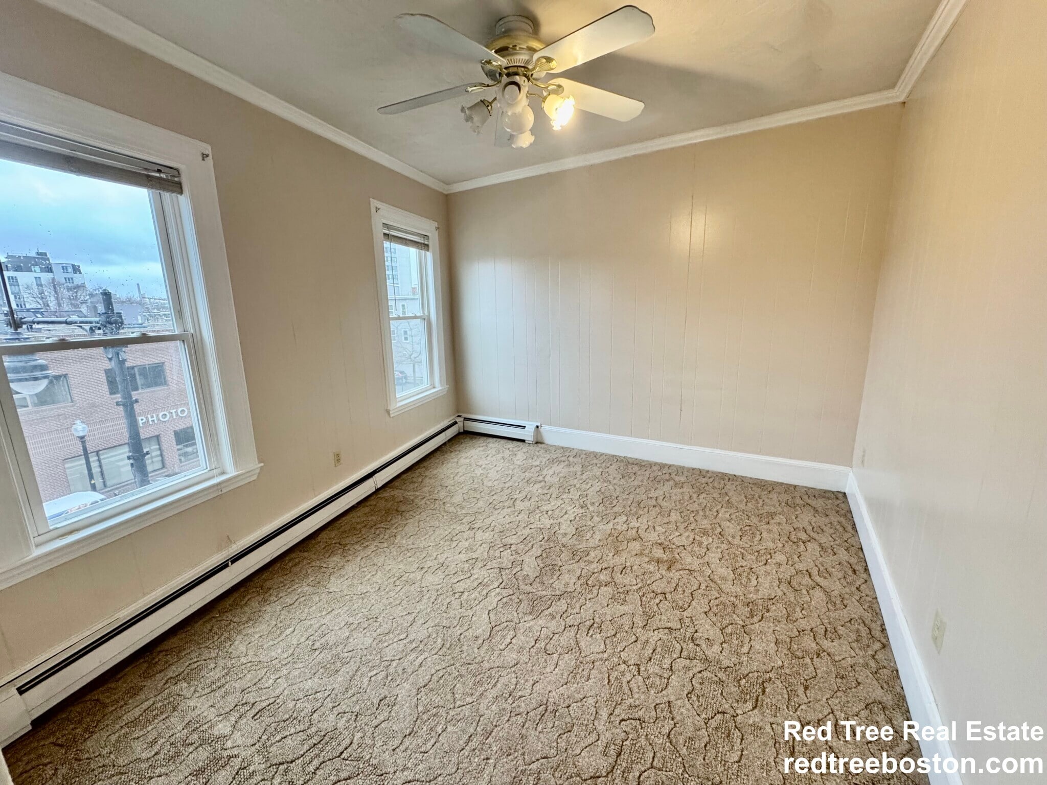 Building Photo - 720 Cambridge St