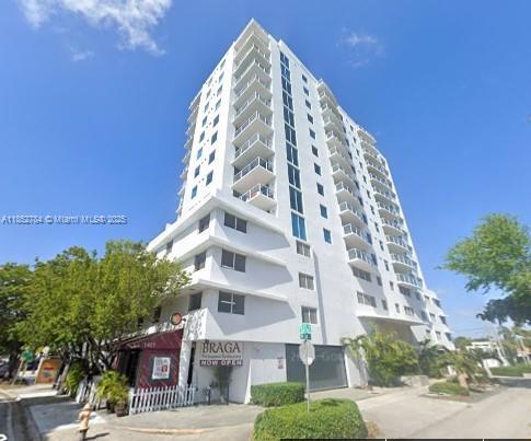 Primary Photo - 1401 SW 22nd St