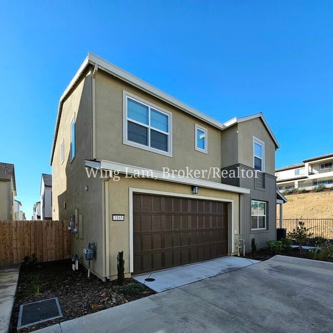Building Photo - 3165 Sunny Gate Ln