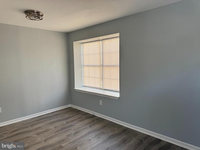 Building Photo - 1935 Winslow Ct