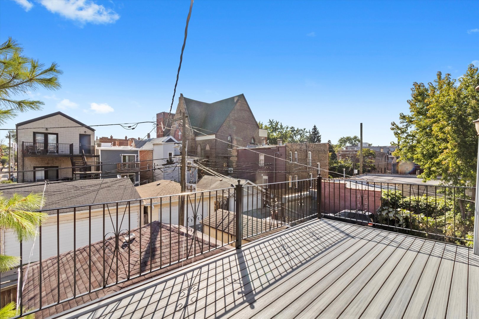 Building Photo - 911 N Fairfield Ave