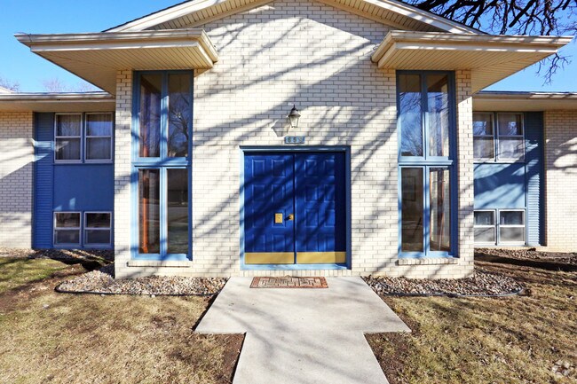 Building Photo - 659 17th St