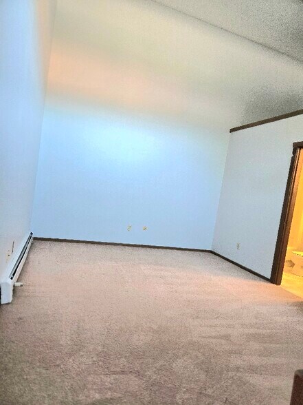 Building Photo - 9100 N Lima Rd