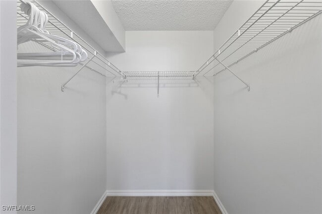 Building Photo - 1830 Florida Club Cir