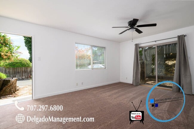 Building Photo - Two bedroom apartment half block from Benicia's 1st St