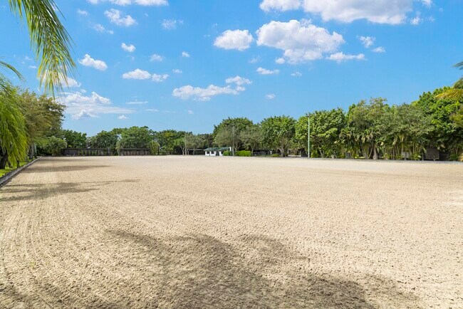 Building Photo - 14996 50th St S