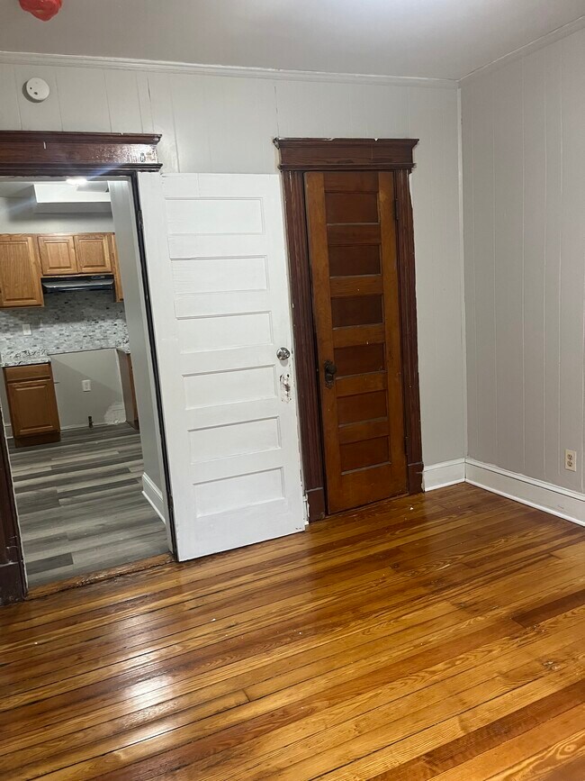 Building Photo - 89 Waterville St