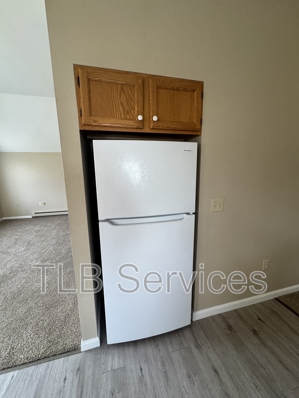 Building Photo - 15927 PA-407