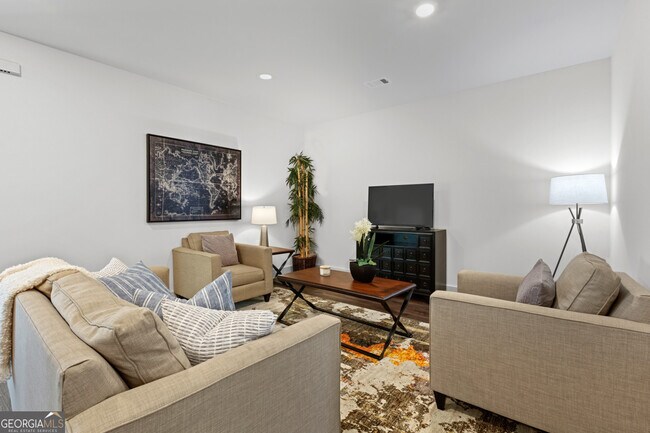 Building Photo - 705 Charles Hardy Pky