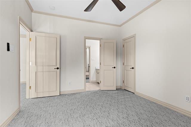 Building Photo - 1925 Manor Way Dr