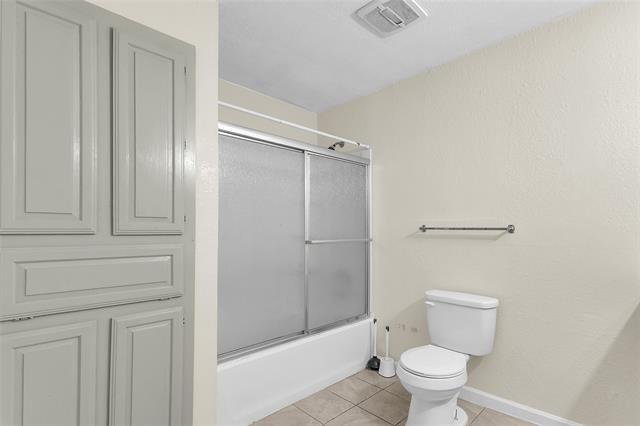 Building Photo - 211 W Trinity St