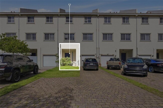 Building Photo - 27057 SW 140th Path