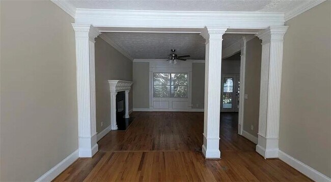 Building Photo - 1101 Boardwalk Pl