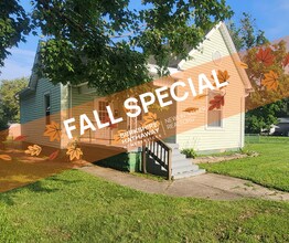Building Photo - *Move in Special* Half Off First Month's R...