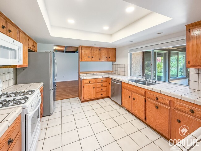 Building Photo - Charming One-Story 3-Bedroom Home with a B...