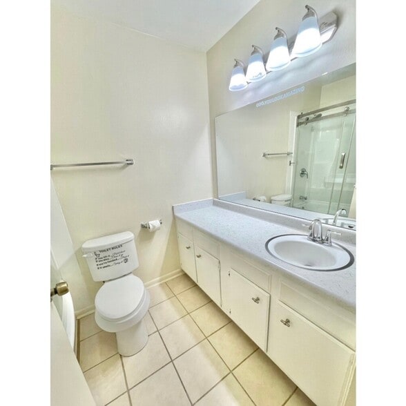 Secondary bathroom - 2915 Eagle Rdg