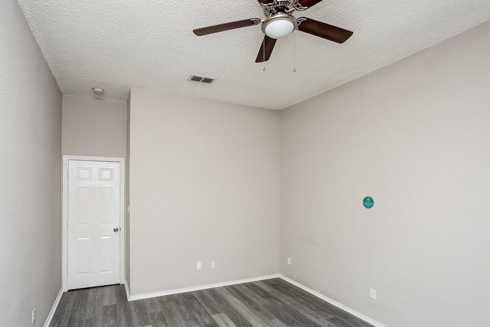 Building Photo - 6841 Prairie Hill Rd N