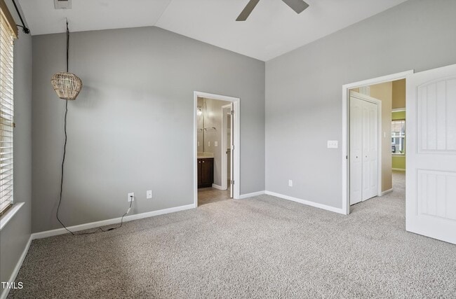 Building Photo - 22 Prairie View Ct